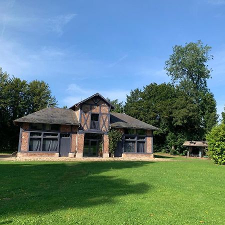 Le Gite Du Chateau Bertreville-Saint-Ouen Exteriör bild