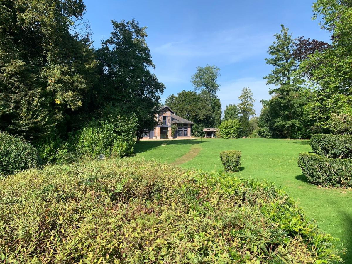 Le Gite Du Chateau Bertreville-Saint-Ouen Exteriör bild